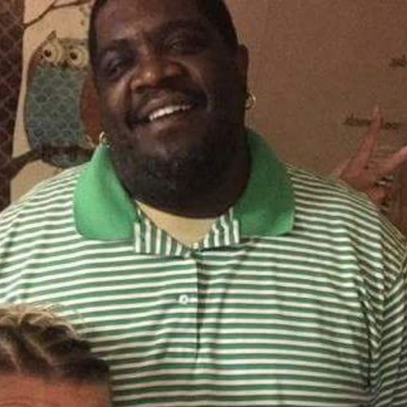 Meet your Posher, Chris - Picture 1 of 1